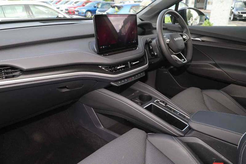 Skoda ENYAQ 250Kw Vrs 84Kwh 4X4 - 2026 KW75HUA Green #2