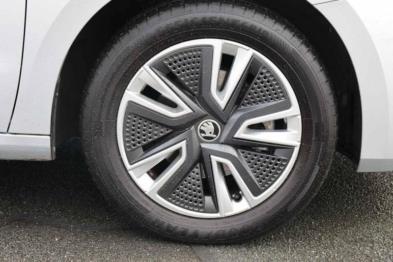 Skoda Fabia 1.0 Tsi 110 Se L - 2022 22 Silver #5