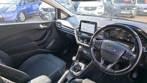 Ford Fiesta Titanium.. 1 Previous #5