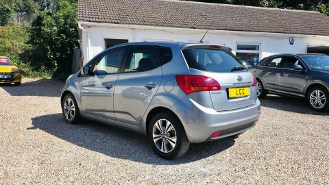 Kia Venga 1.6 2 Mpv Euro 6 123 Bhp U40638 Red #8