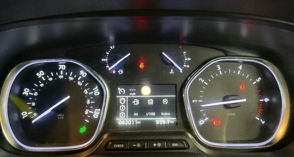 Peugeot Expert 1000 1.6 Bluehdi 95 Professional Van White #8