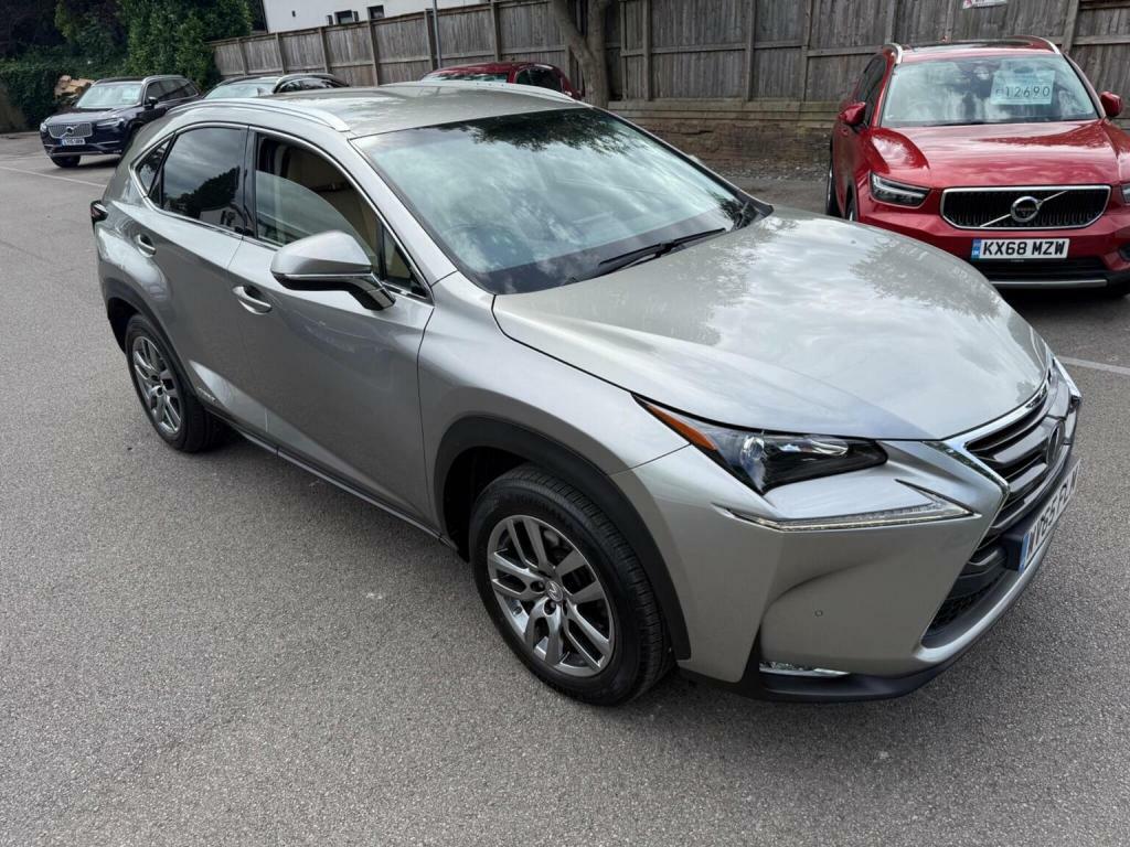 Lexus NX 300H 2.5 Premier Sunroof Cvt Silver #22