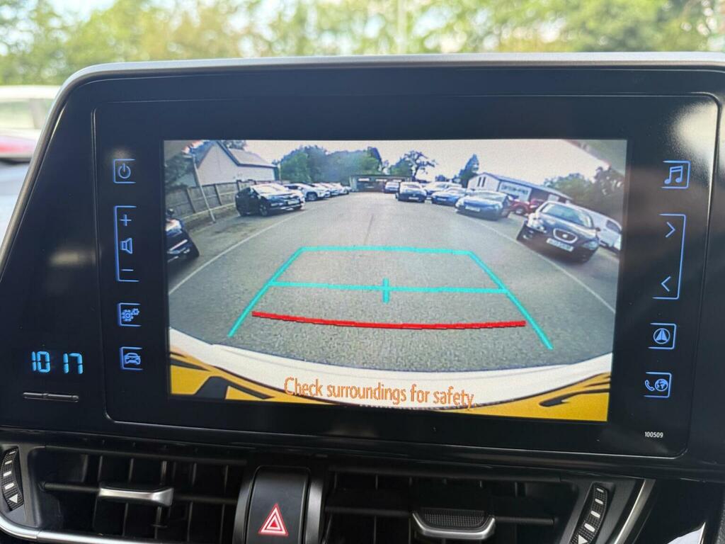 Toyota C-Hr 1.8 Vvt-h Excel Cvt Euro 6 Ss White #4
