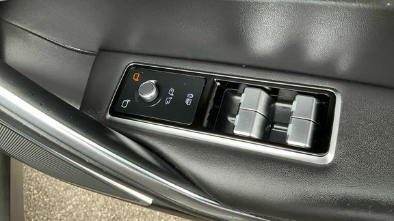 Jaguar F-Pace Jaguar Estate 2.0 D200 R-dynamic Hse Au Grey #31