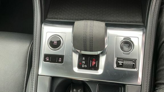 Jaguar F-Pace Jaguar Estate 2.0 D200 R-dynamic Hse Au Grey #38