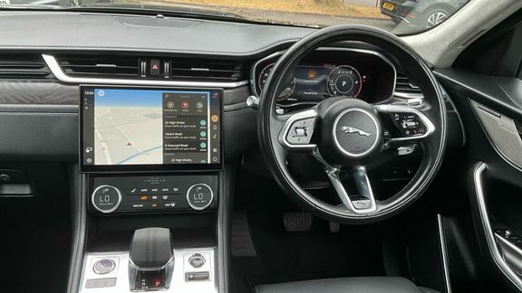 Jaguar F-Pace Jaguar Estate 2.0 D200 R-dynamic Hse Au Grey #7
