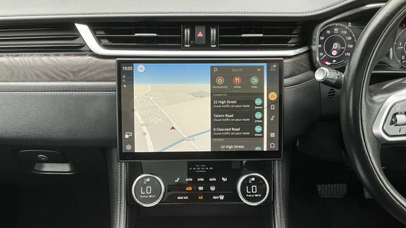 Jaguar F-Pace Jaguar Estate 2.0 D200 R-dynamic Hse Au Grey #33