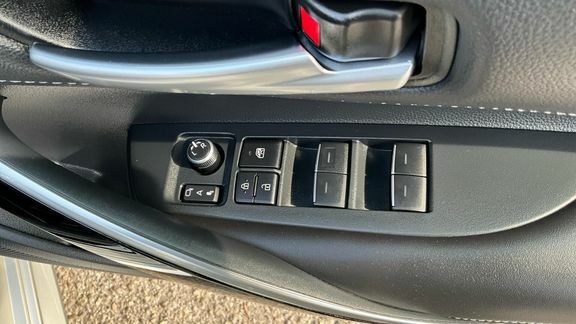 Toyota Corolla 1.8 Vvt-i Hybrid Gr Sport #31