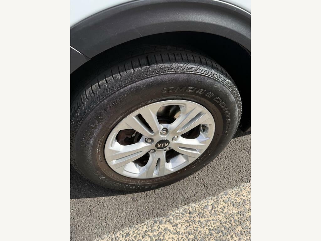 Kia Sportage 1.7 Crdi 1 Euro 6 S S White #6