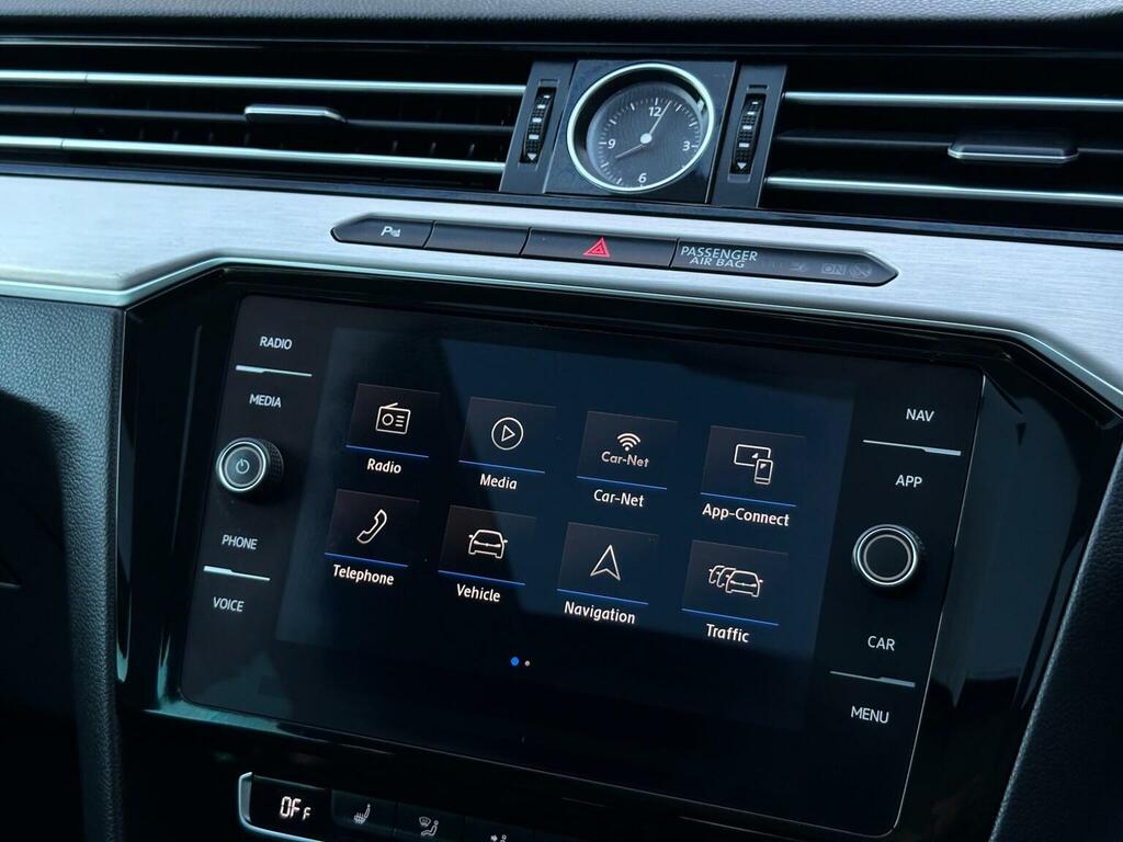 Volkswagen Passat Passat Se Business Tdi Blue #55