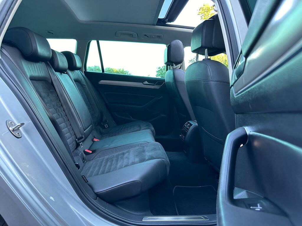 Volkswagen Passat Passat Se Business Tdi Blue #32