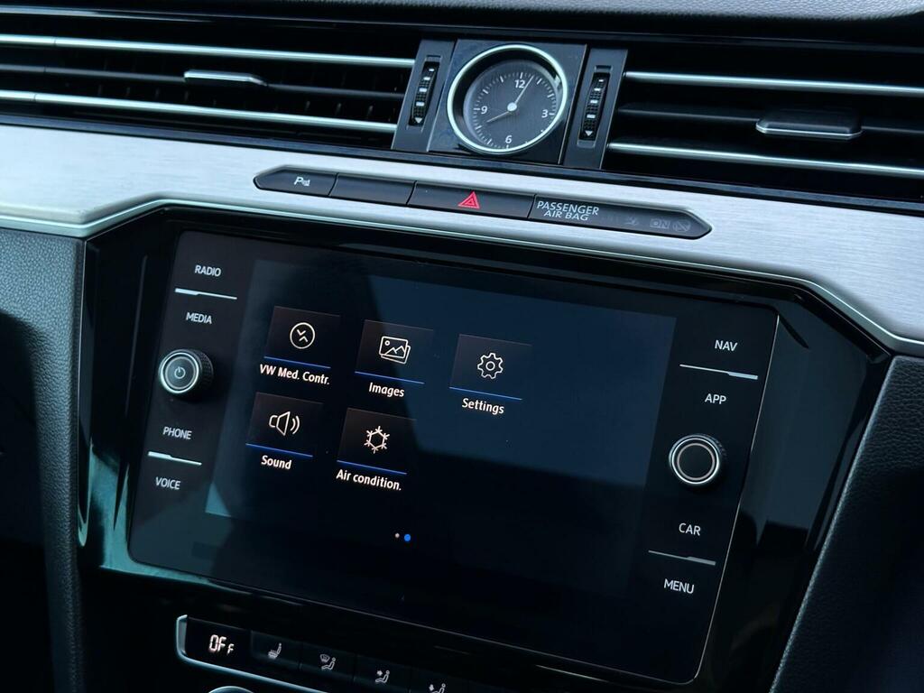 Volkswagen Passat Passat Se Business Tdi Blue #59