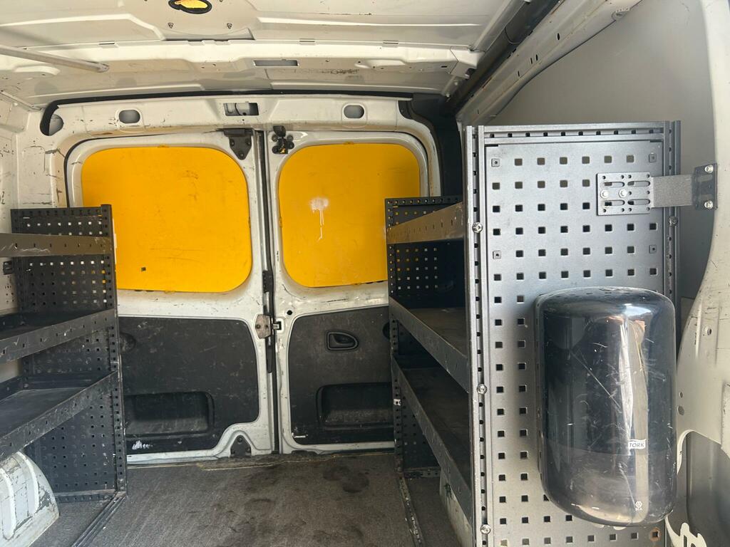 Renault Trafic 1.6 Sl27 Business Energy Dci 95 Bhp White #13