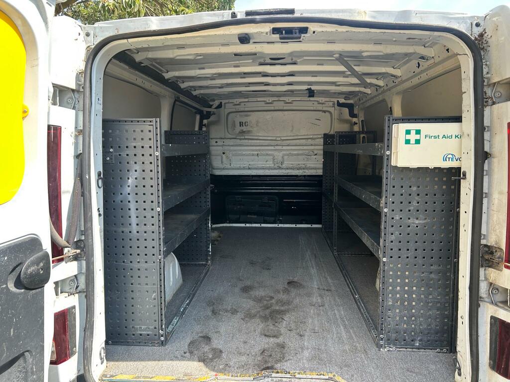 Renault Trafic 1.6 Sl27 Business Energy Dci 95 Bhp White #12