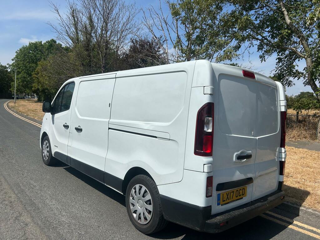 Renault Trafic 1.6 Dci Energy 29 Business Lwb Standard Roof Euro White #3