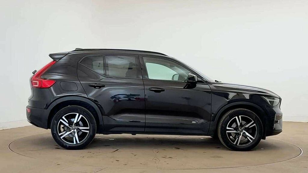 Volvo XC40 Plus, B3 Mild Hybrid, 360 Cam - Roof Rails Black #2