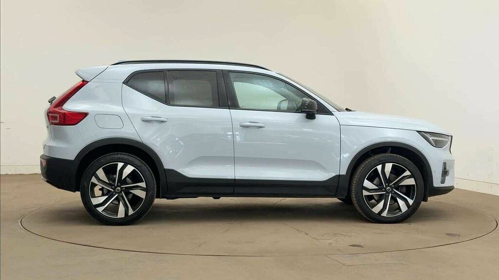 Volvo XC40 Ultra, B4 Mild Hybrid, 360 Cam - 20 Alloy Blue #2
