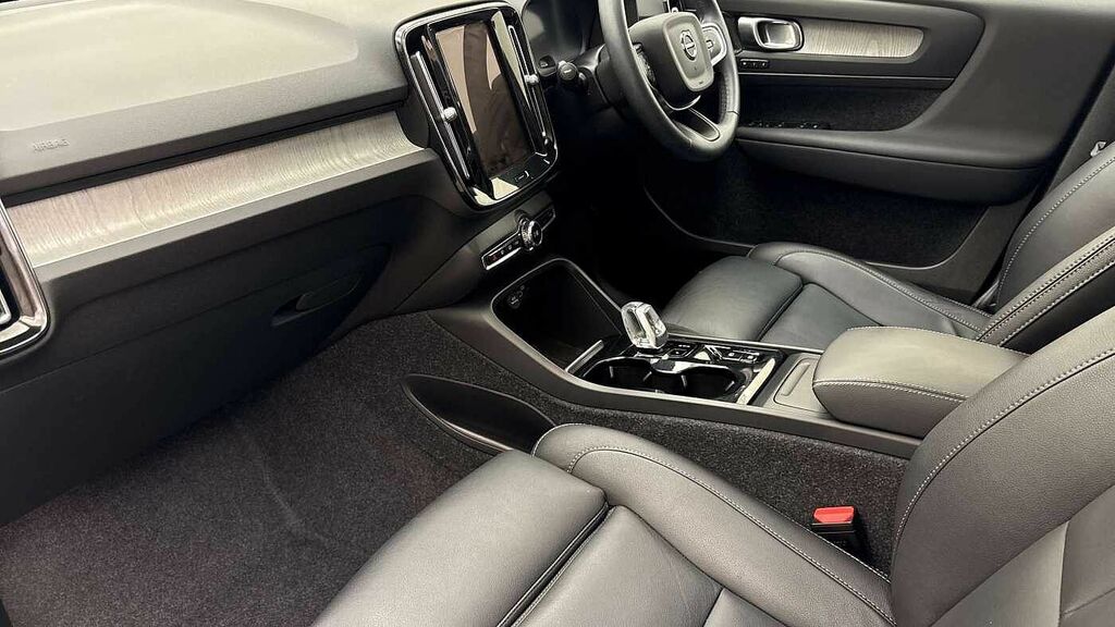 Volvo XC40 Ultra, B4 Mild Hybrid, 360 Cam - 20 Alloy Blue #4