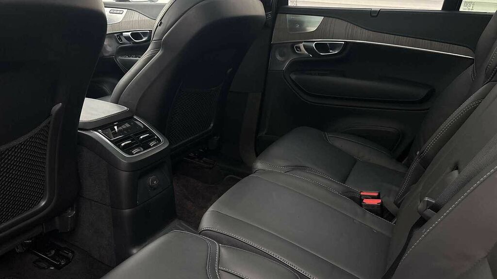 Volvo XC90 T8 Recharge Ultimate Dark Black #7