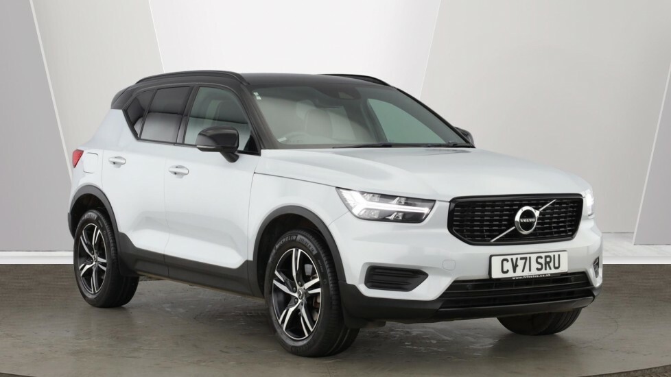Volvo XC40 R-design, B4 Mild Hybrid CV71SRU Silver