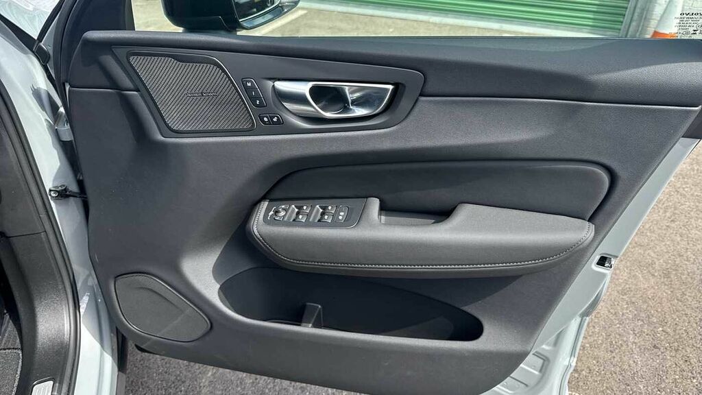 Volvo XC60 2.0 T8 18.8Kwh Ultra Dark Awd Euro 6 Ss #29