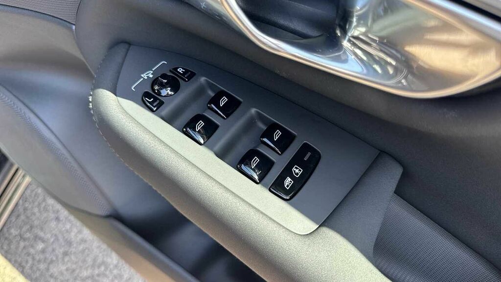 Volvo XC90 Ultra, T8 Awd Plug-in Hybrid, Dar Grey #24