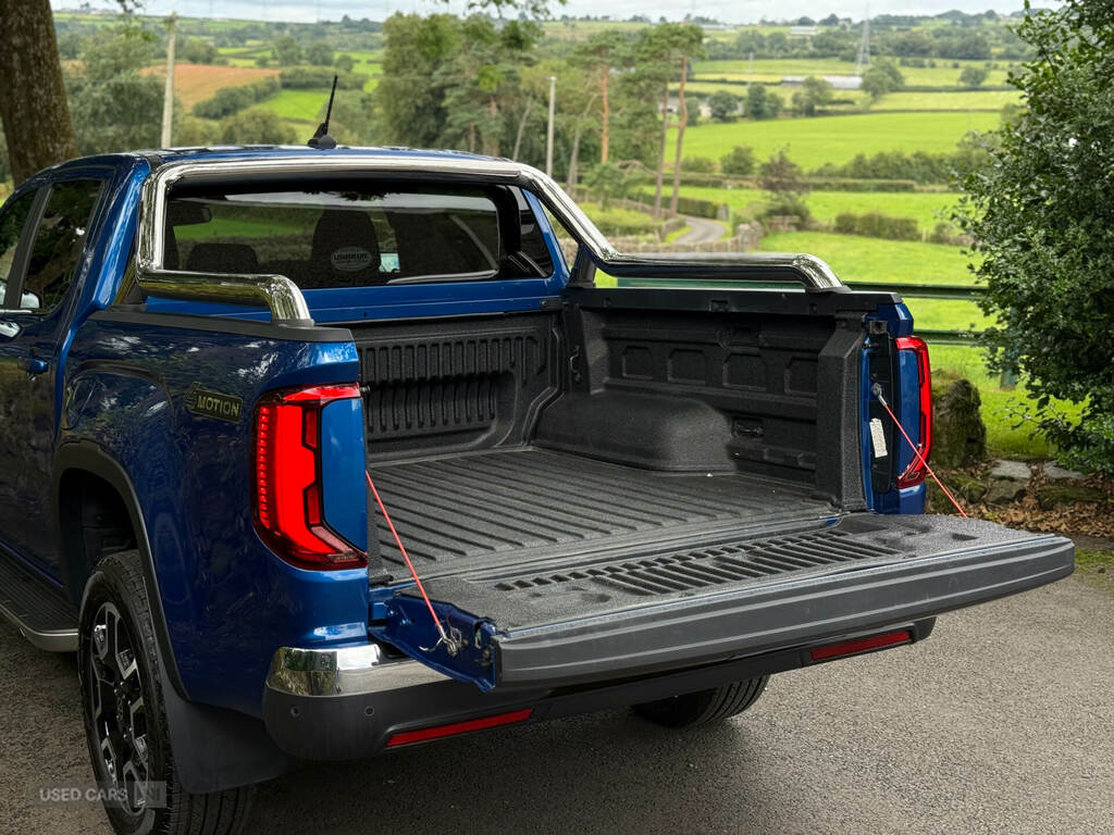 Volkswagen Amarok 3L Style Grey #15