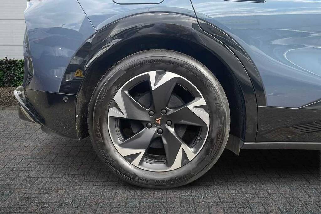 Cupra Tavascan 210Kw V1 77Kwh Blue #5