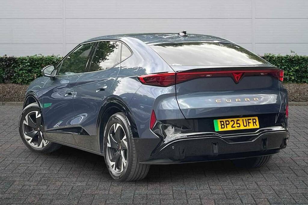 Cupra Tavascan 210Kw V1 77Kwh Blue #3