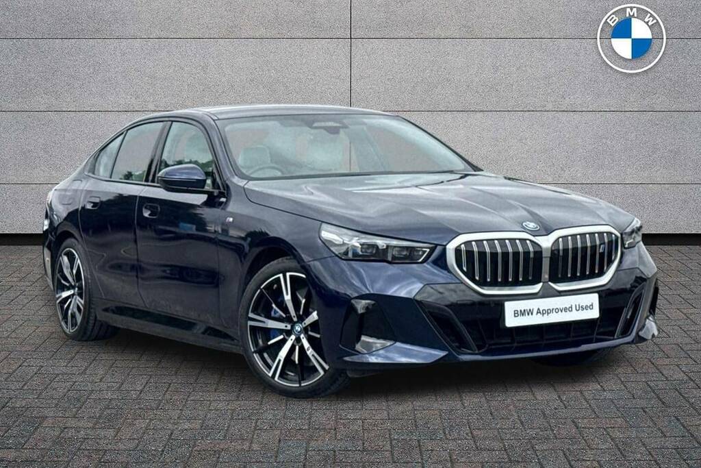BMW i5 250Kw Edrive40 M Sport 84Kwh Blue
