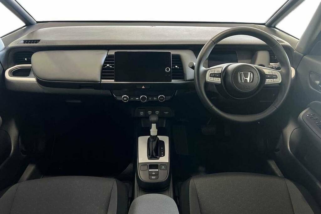 Honda Jazz 1.5 I-mmd Hybrid Elegance Ecvt Blue #4