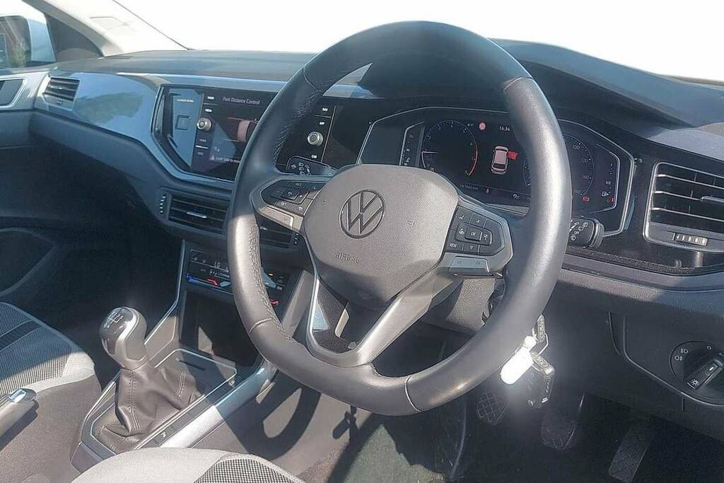 Volkswagen Polo 1.0 Tsi Style FG24LGL White #6