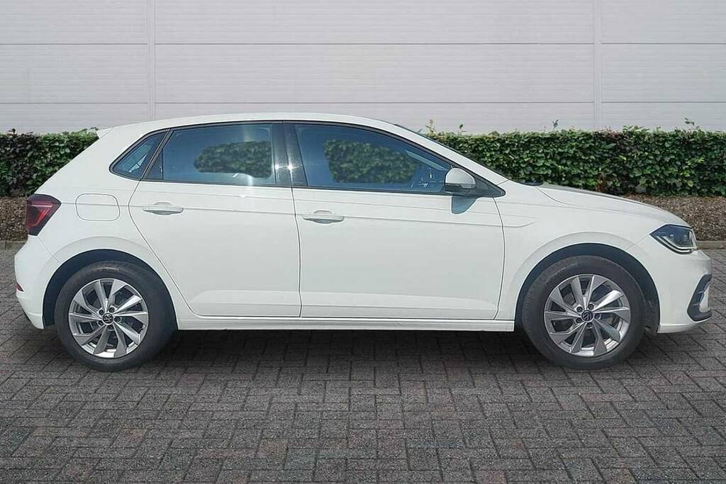 Volkswagen Polo 1.0 Tsi Style FG24LGL White #4