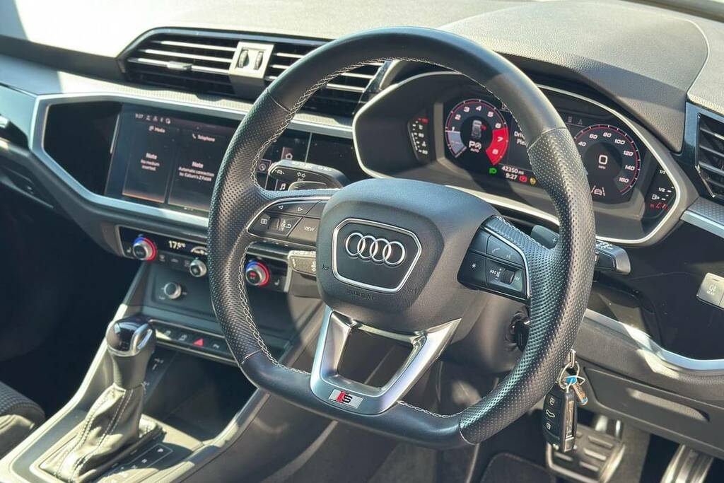 Audi Q3 40 Tfsi Quattro Black Edition S Tronic BP22CGZ Grey #4