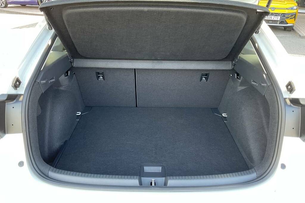 Volkswagen Taigo 1.0 Tsi Life BP26NLT White #2