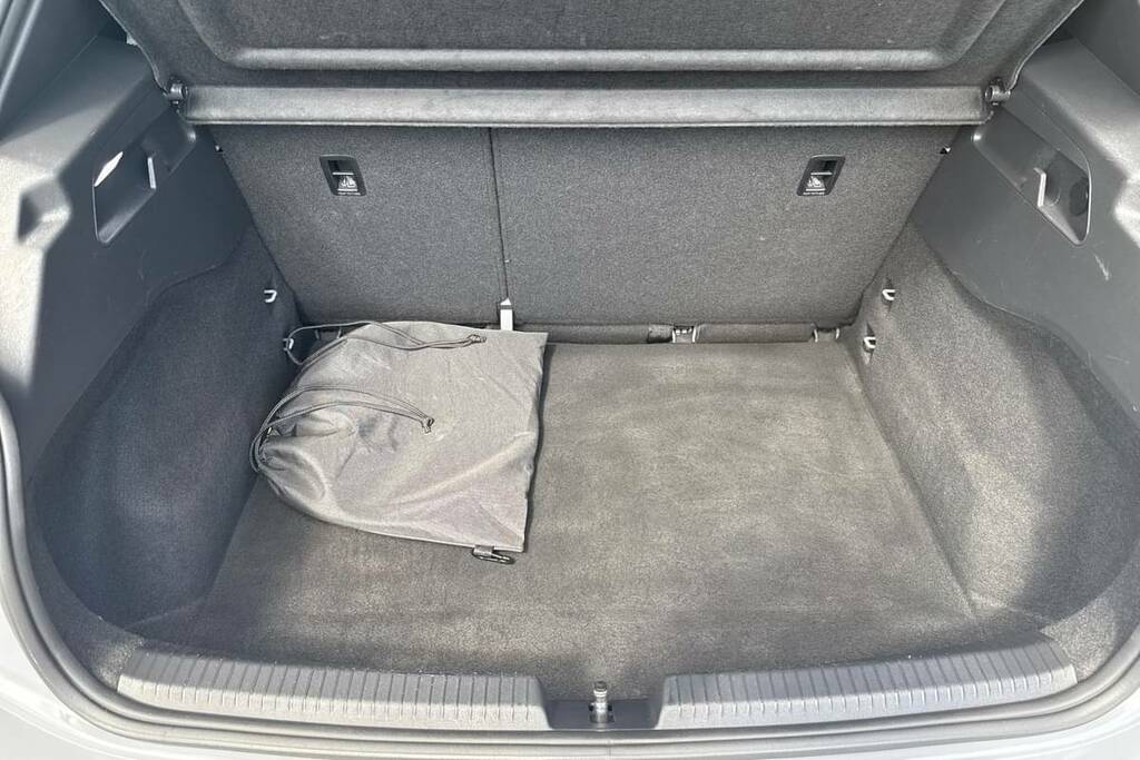 Cupra Born 169Kw E-boost V2 58Kwh Grey #2