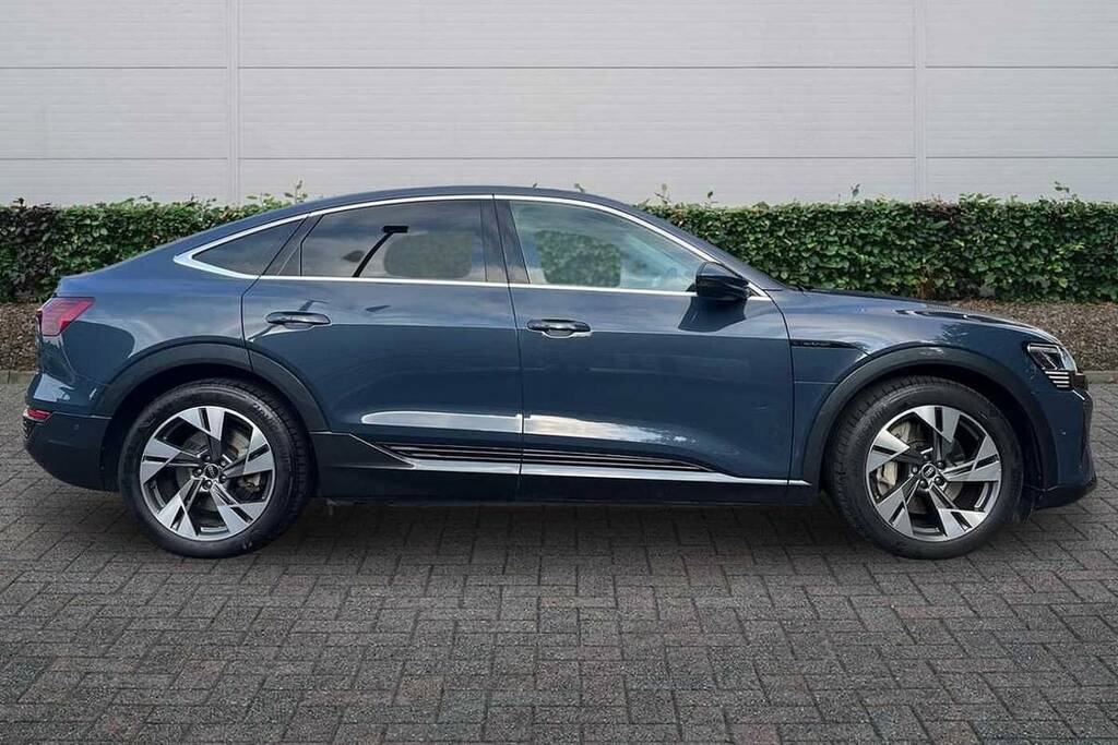 Audi Q8 e tron 250Kw 50 Quattro 95Kwh Sport VO73ONZ Blue #4
