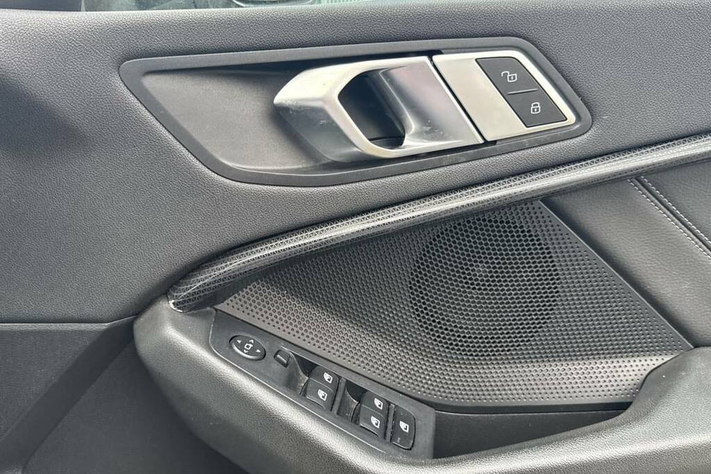 BMW 1 Series 118I 136 Sport White #5