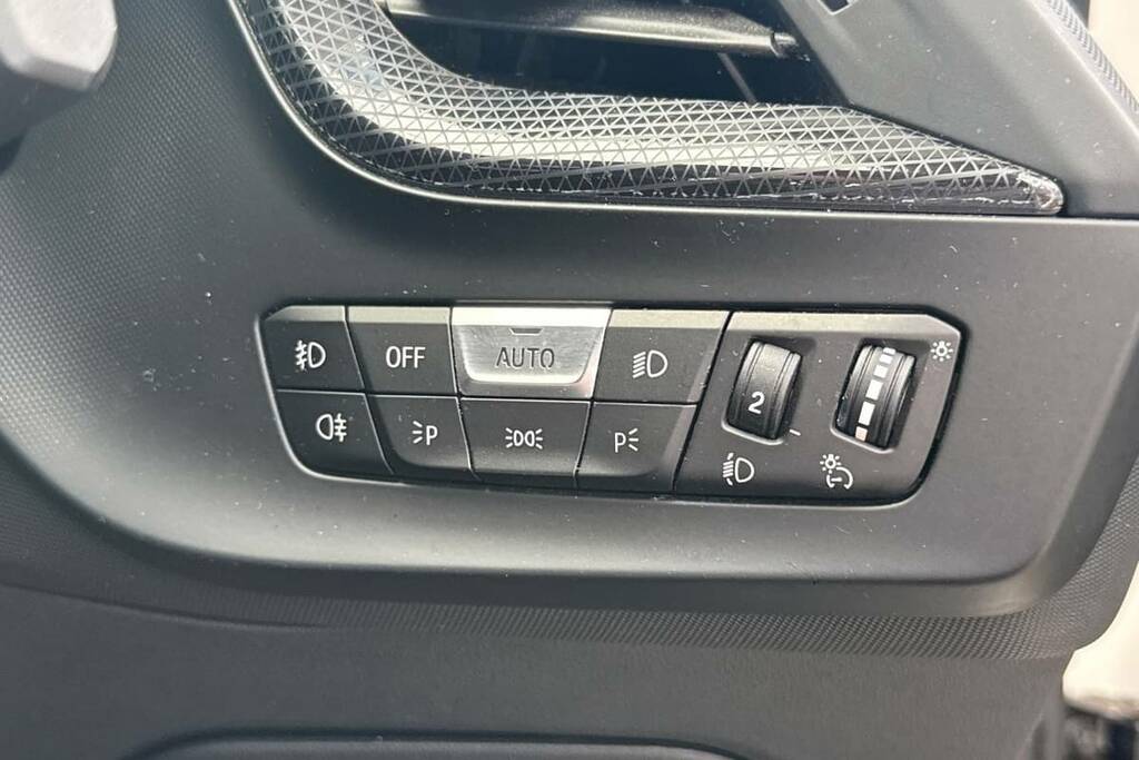BMW 1 Series 118I 136 Sport White #6