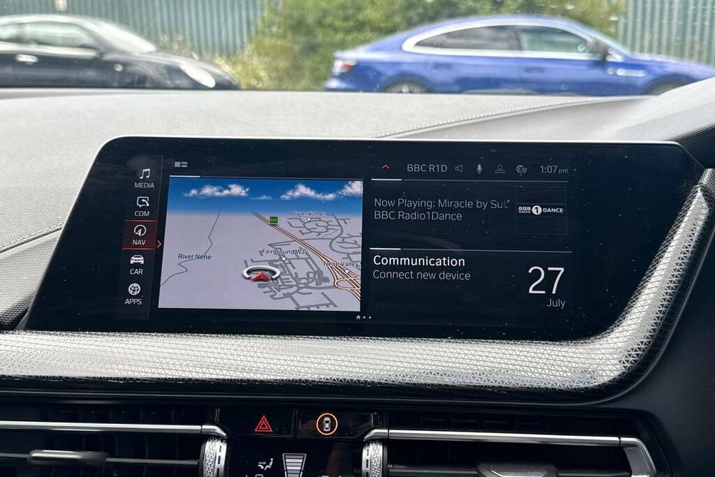 BMW 1 Series 118I 136 Sport White #3
