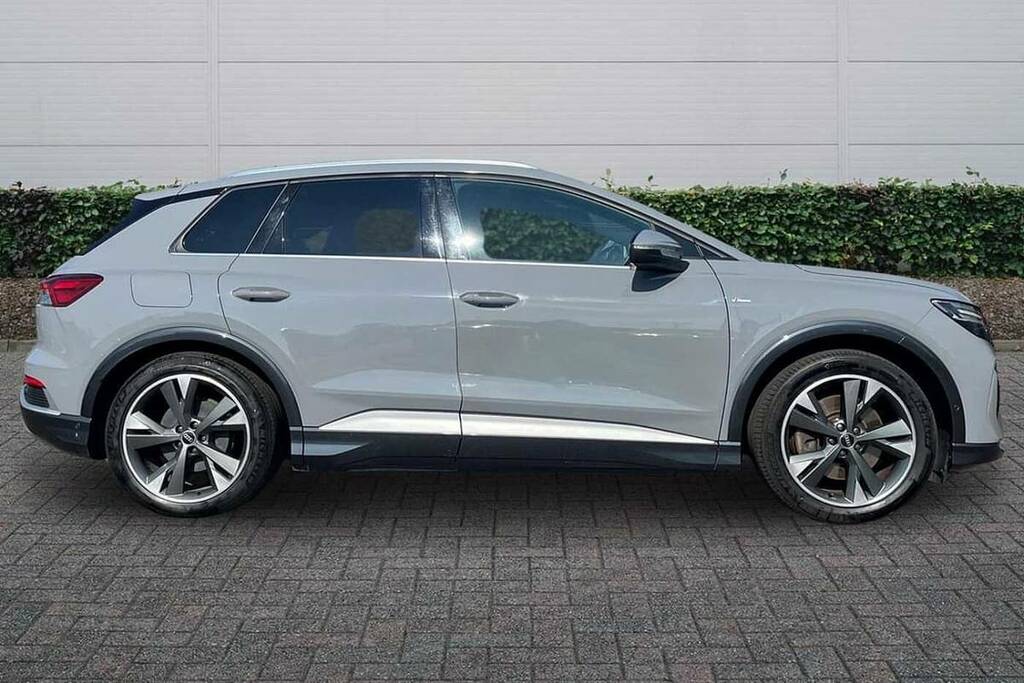 Audi Q4 E Tron 150Kw 40 82Kwh S Line Grey #4