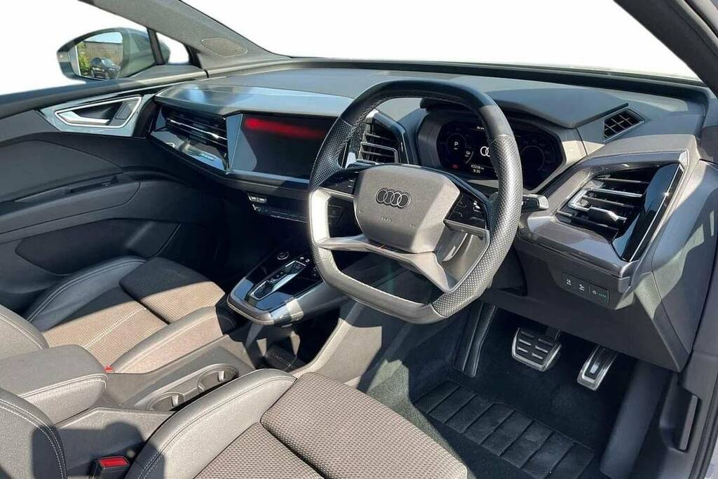 Audi Q4 E Tron 150Kw 40 82Kwh S Line Grey #6
