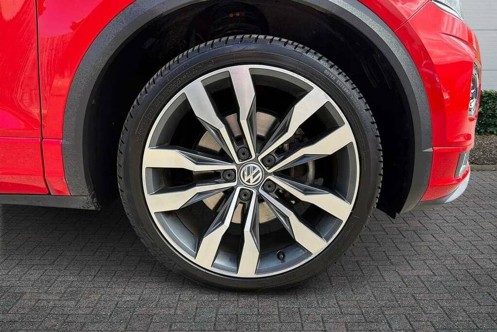 Volkswagen T-Roc 2.0 Tsi 4Motion R-line Dsg Red #5