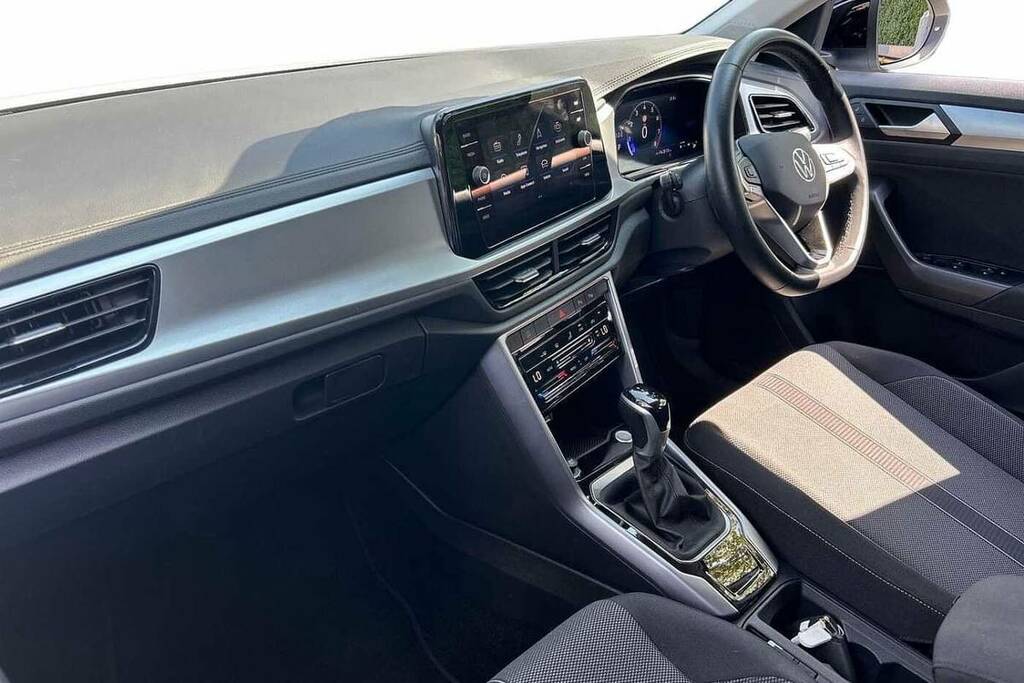 Volkswagen T-Roc 1.5 Tsi Match Dsg VK74WRV White #2