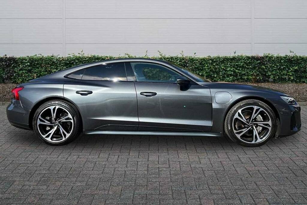 Audi E Tron GT 390Kw Quattro 93Kwh Grey #4
