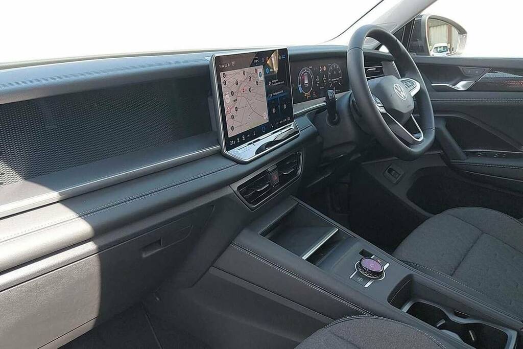 Volkswagen Tayron 1.5 Etsi Match Dsg7 7 Seat Area View BG26WRV Black #2