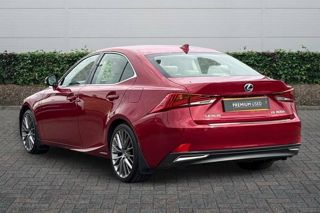 Lexus IS 300H Cvt Premium Pack Red #2
