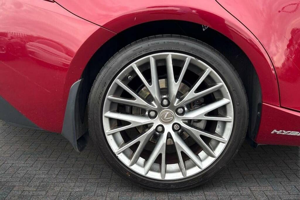 Lexus IS 300H Cvt Premium Pack Red #6