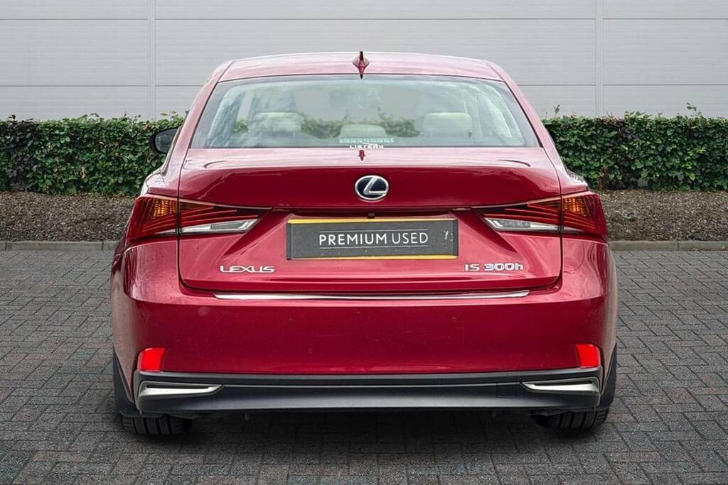 Lexus IS 300H Cvt Premium Pack Red #4