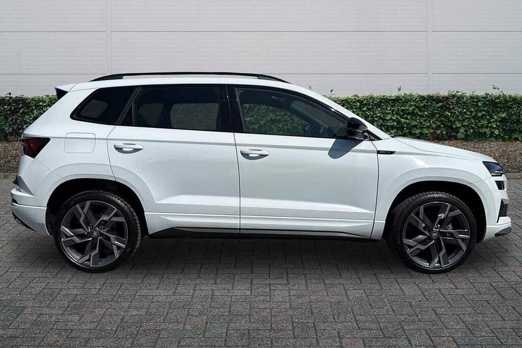 Skoda Karoq 1.5 Tsi Sportline Edition Dsg White #4